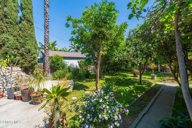 5835 Beck Avenue, North Hollywood, CA 91601