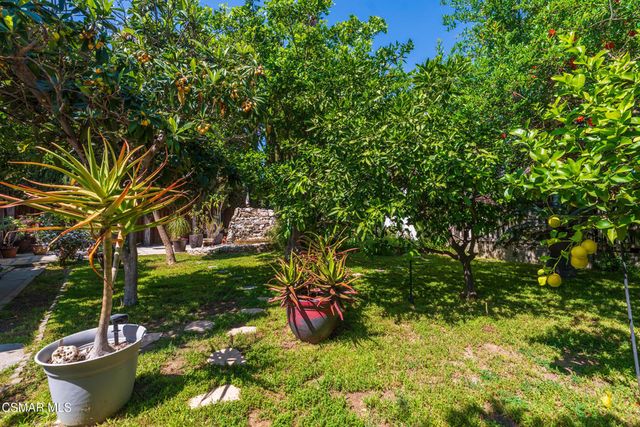 5835 Beck Avenue, North Hollywood, CA 91601