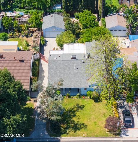5835 Beck Avenue, North Hollywood, CA 91601