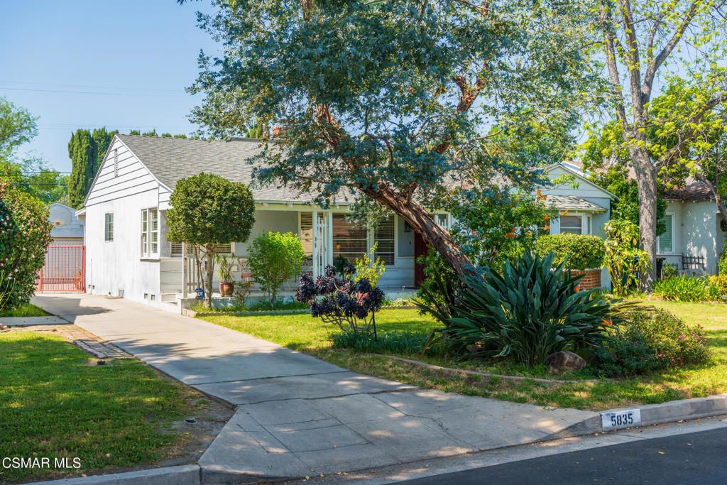 5835 Beck Avenue, North Hollywood, CA 91601