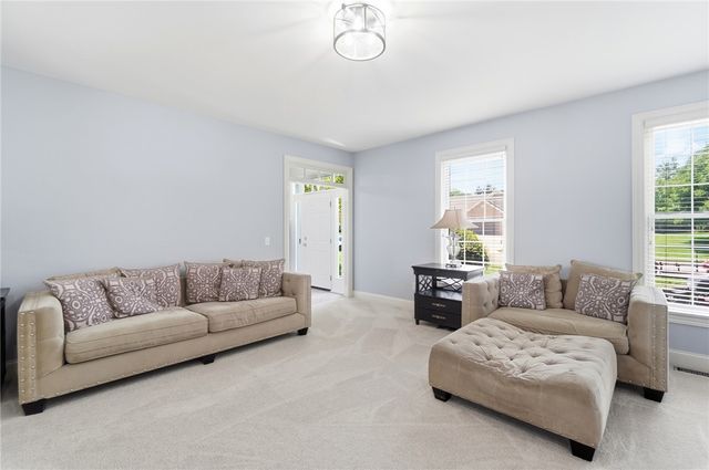 654 Beechwood Drive, Tipp City, OH 45371