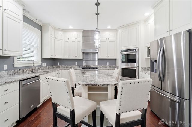 654 Beechwood Drive, Tipp City, OH 45371