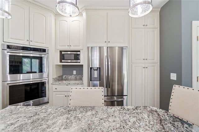 654 Beechwood Drive, Tipp City, OH 45371