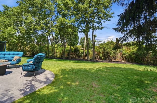 654 Beechwood Drive, Tipp City, OH 45371