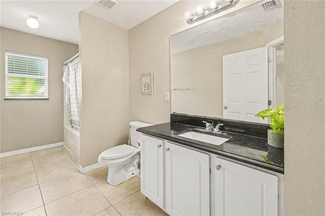 2004 NW 23rd TER, Cape Coral, FL 33993