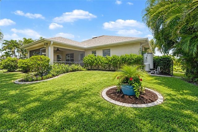 2004 NW 23rd TER, Cape Coral, FL 33993