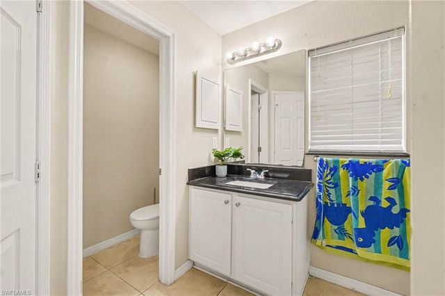 2004 NW 23rd TER, Cape Coral, FL 33993