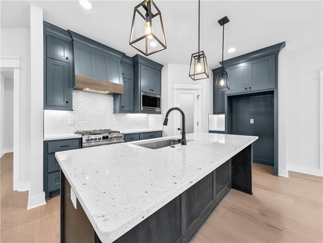 12 Radcliffe Drive, Bella Vista, AR 72714