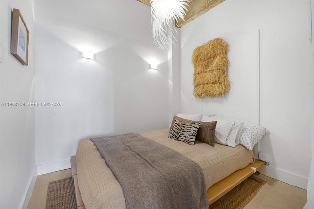 770 NE 69th St 8E, Miami, FL 33138