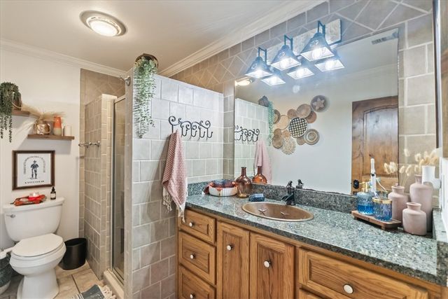 9795 County Road 2249, Sinton, TX 78387