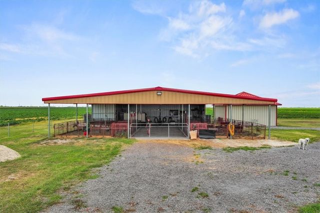 9795 County Road 2249, Sinton, TX 78387