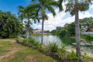 5785 BAY PINES LAKES BOULEVARD, Seminole, FL 33708