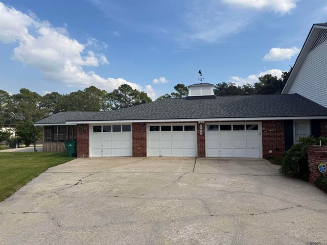 36015 Richland Rd, White Castle, LA 70788