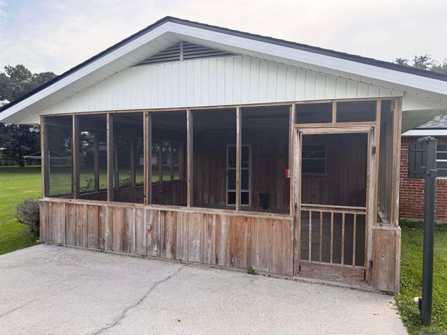 36015 Richland Rd, White Castle, LA 70788