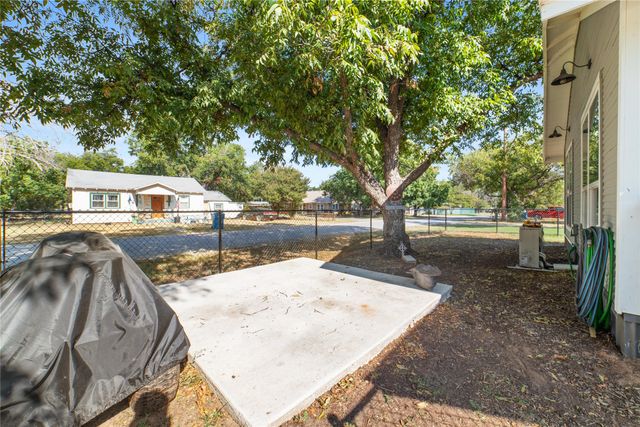 201 E Pollock Street, Rising Star, TX 76471