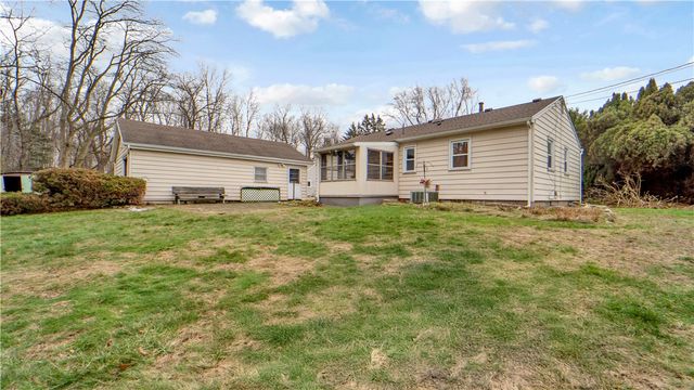 538 Glenview Court, Webster, NY 14580