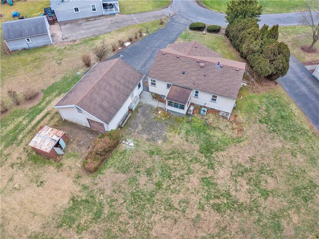 538 Glenview Court, Webster, NY 14580