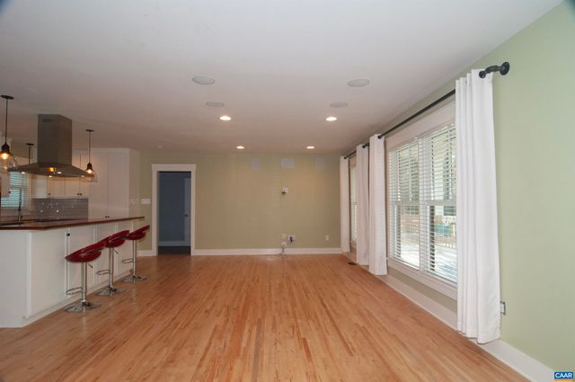 4600 ADVANCE MILLS RD, Earlysville, VA 22936