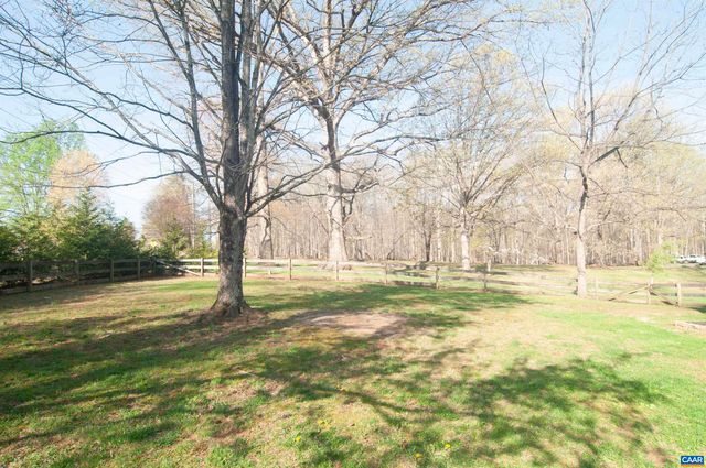 4600 ADVANCE MILLS RD, Earlysville, VA 22936