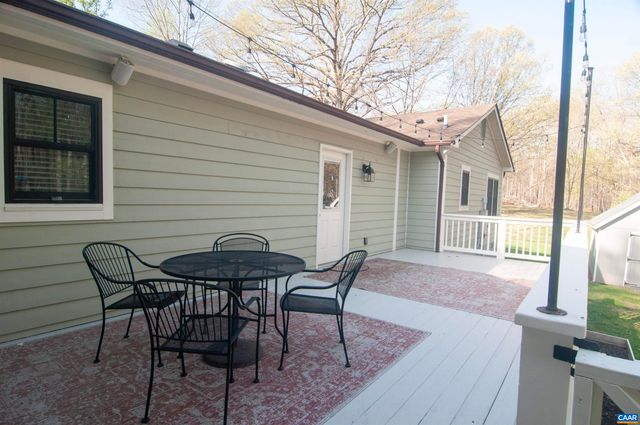 4600 ADVANCE MILLS RD, Earlysville, VA 22936