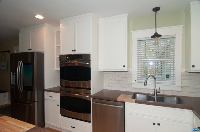 4600 ADVANCE MILLS RD, Earlysville, VA 22936