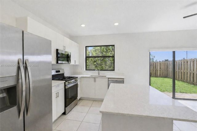 23447 SW 127th Pl, Homestead, FL 33032