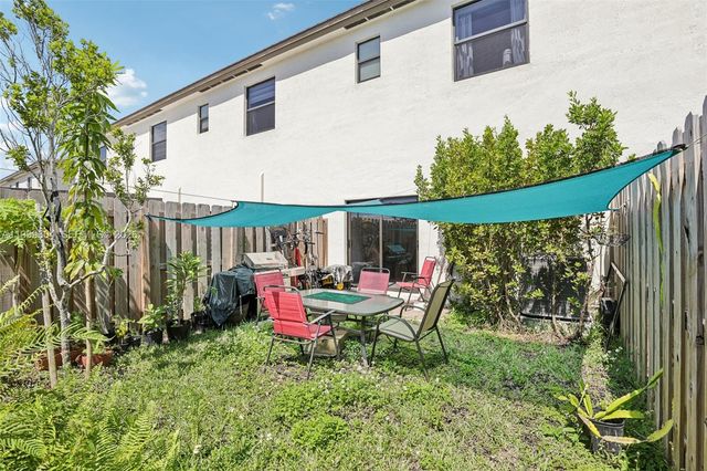 23447 SW 127th Pl, Homestead, FL 33032