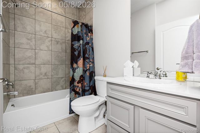30067 Turtle Creek Circle, Lyon Charter Township, MI 48165