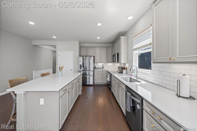 30067 Turtle Creek Circle, Lyon Charter Township, MI 48165