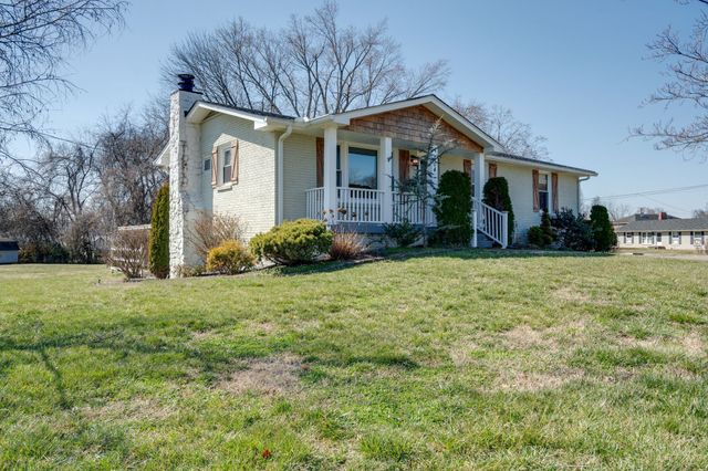 504 Big Horn Dr, Old Hickory, TN 37138