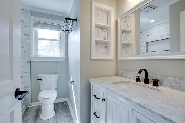 504 Big Horn Dr, Old Hickory, TN 37138