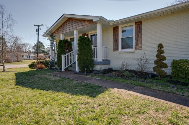 504 Big Horn Dr, Old Hickory, TN 37138