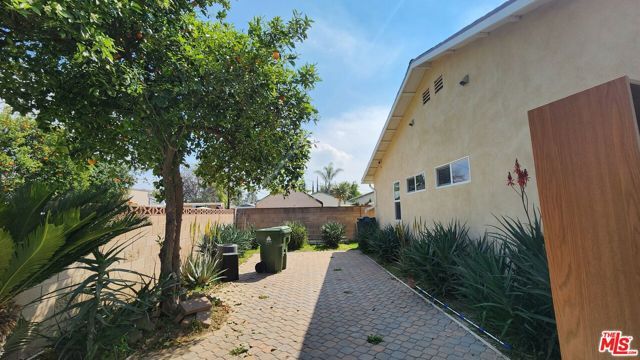 7732 N Shoup Avenue, West Hills (los Angeles), CA 91304