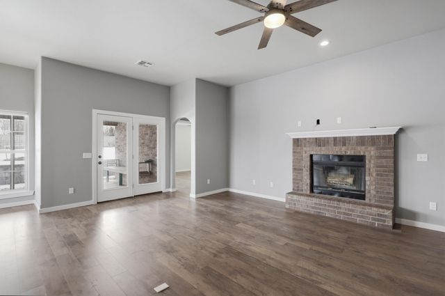 1308 Heather Lane, Webb City, MO 64870