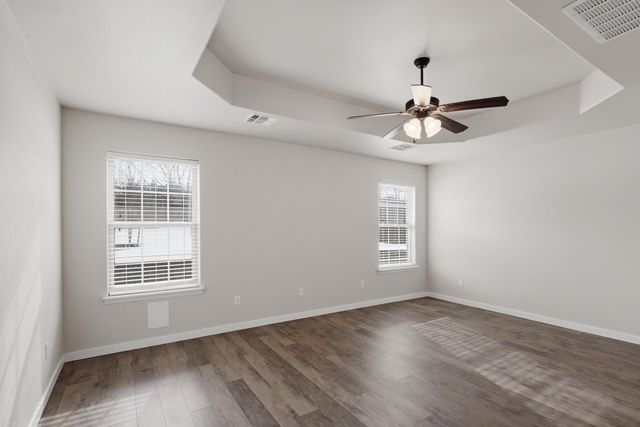 1308 Heather Lane, Webb City, MO 64870