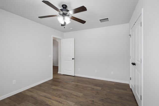 1308 Heather Lane, Webb City, MO 64870