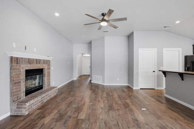 1308 Heather Lane, Webb City, MO 64870