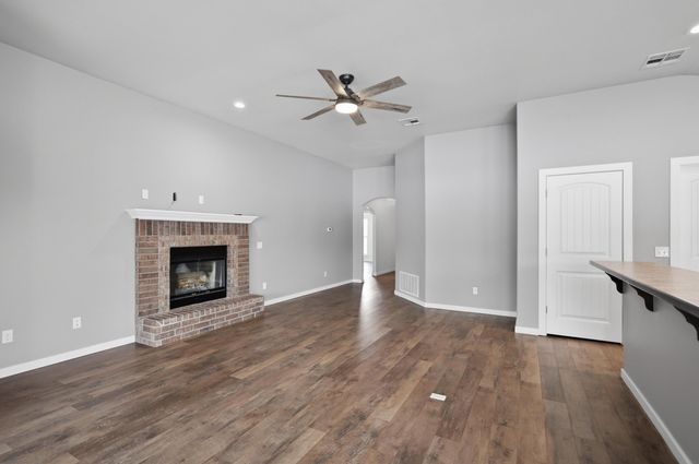 1308 Heather Lane, Webb City, MO 64870