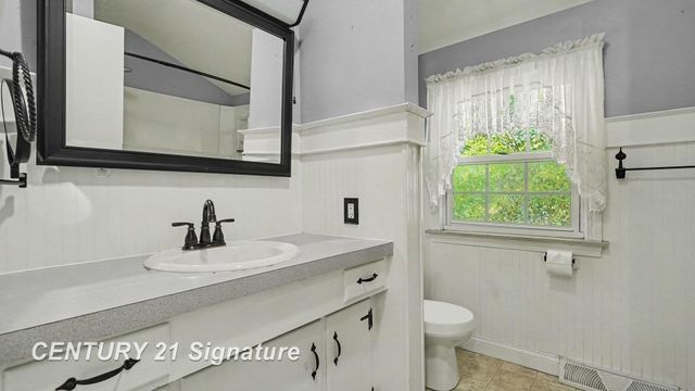 1125 Wright Street, Saginaw, MI 48602