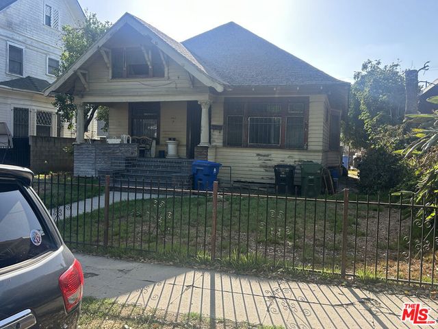 4007 Trinity Street, Los Angeles, CA 90011