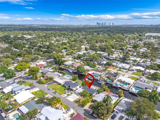 2430 Key Largo Lane, Fort Lauderdale, FL 33312