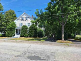 15 Dartmouth Street, Laconia, NH 03246