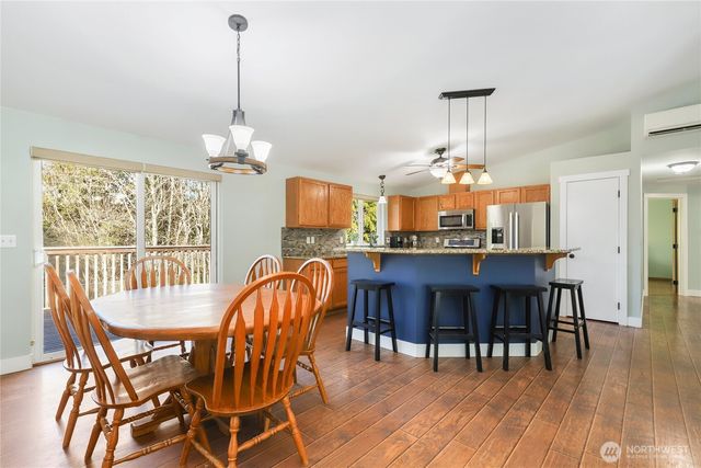 2461 Cantu Lane NW, Seabeck, WA 98380