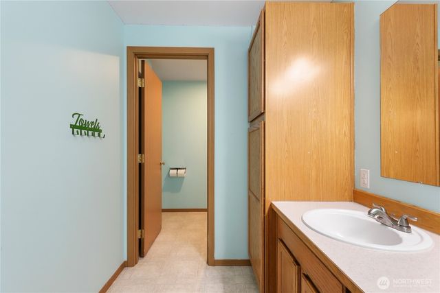 2461 Cantu Lane NW, Seabeck, WA 98380