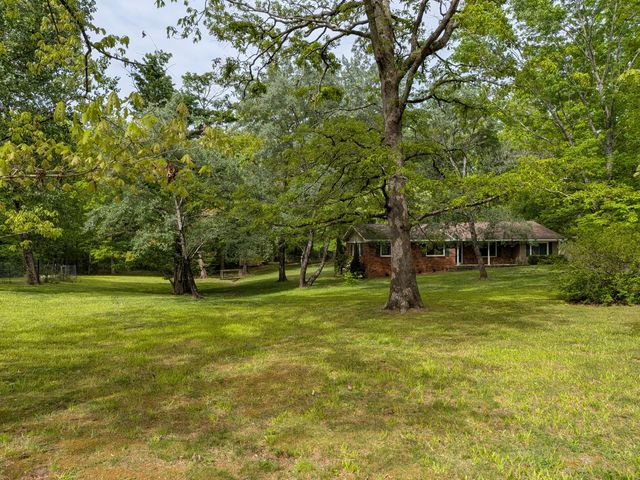 1061 Cranfill Road, Dayton, TN 37321