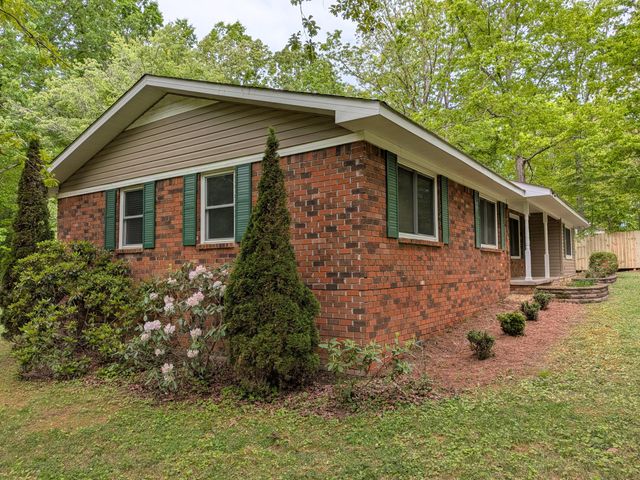 1061 Cranfill Road, Dayton, TN 37321