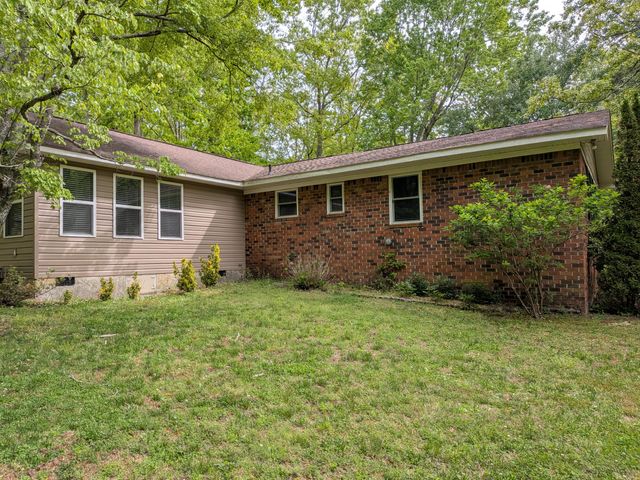 1061 Cranfill Road, Dayton, TN 37321