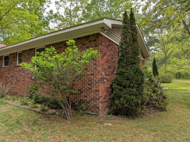 1061 Cranfill Road, Dayton, TN 37321
