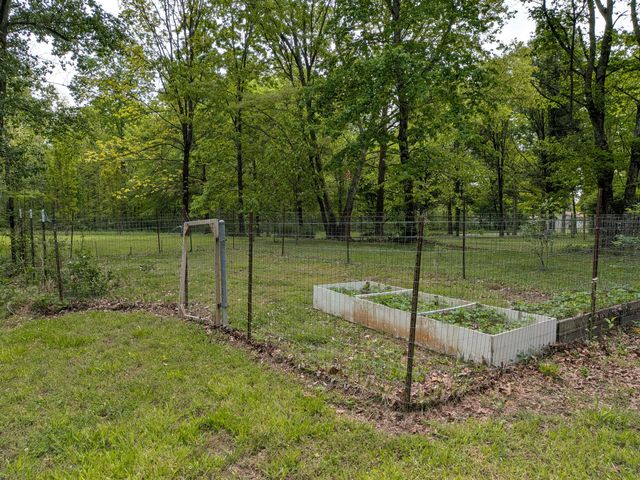 1061 Cranfill Road, Dayton, TN 37321