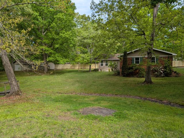 1061 Cranfill Road, Dayton, TN 37321
